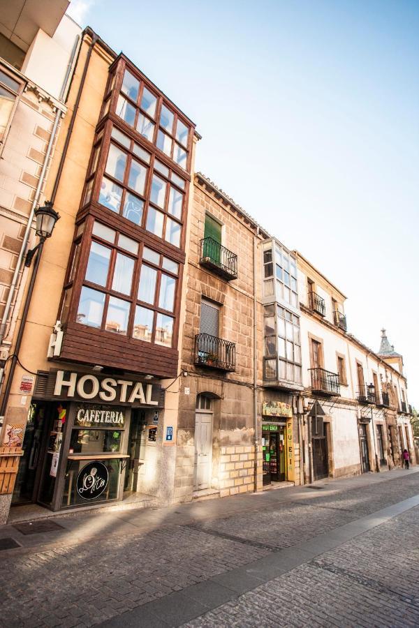 Hostal Caballeros โซรีอา ภายนอก รูปภาพ