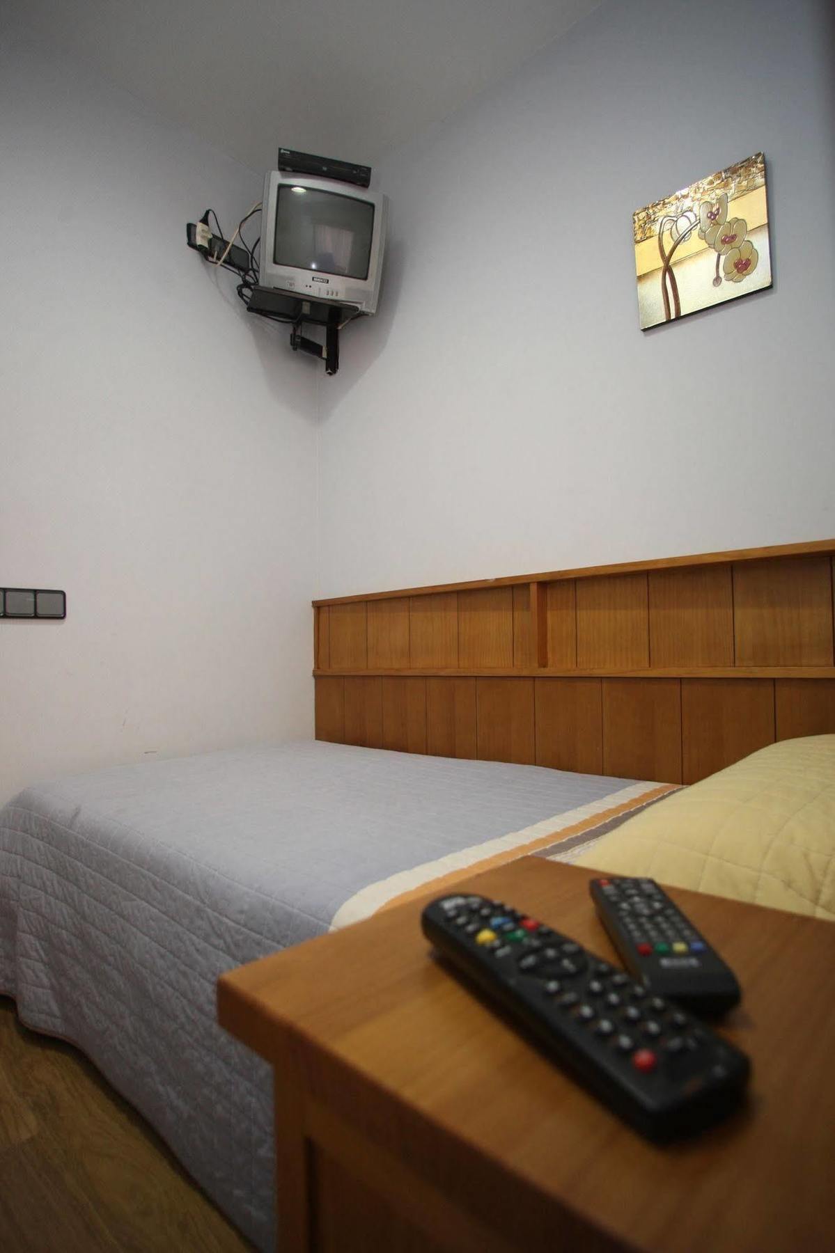Hostal Caballeros โซรีอา ภายนอก รูปภาพ