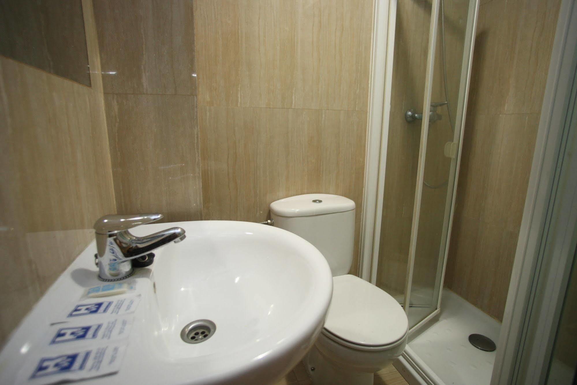 Hostal Caballeros โซรีอา ภายนอก รูปภาพ